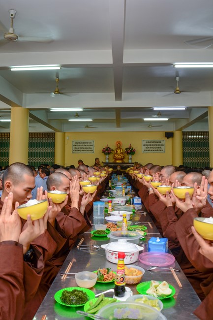 Dharma Talk “Peaceful place to stop ” – The 96th Seven-Day Retreat